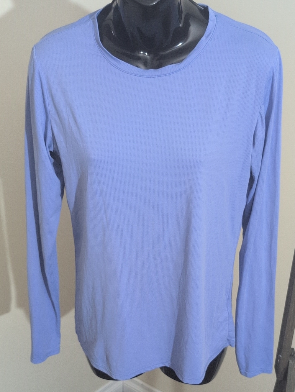 32° Degrees Cool | Light Blue Long-Sleeve Women's Top